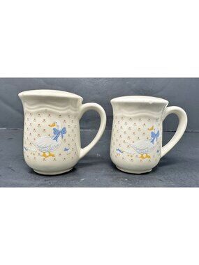 TIENSHAN AUNT RHODY Salt & Pepper Shakers w/Handles Country Geese Brick Oven